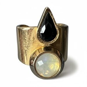 Vintage Modernist Square Band Statement Ring – Black & Iridescent Stones